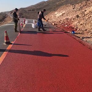 淮安一是彩钢瓦喷漆翻新，地面喷涂